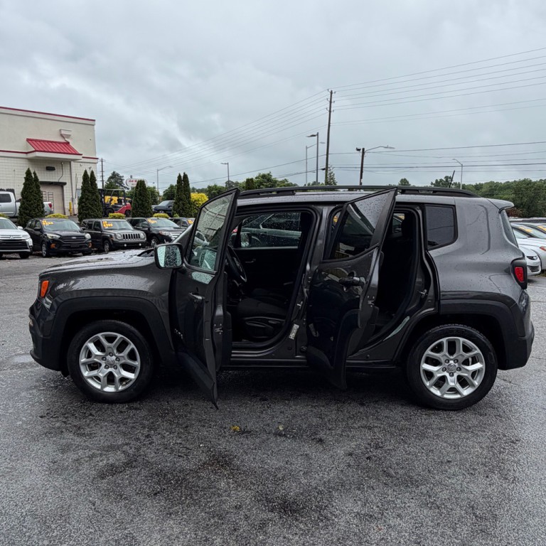 2018 Jeep Renegade Image 18