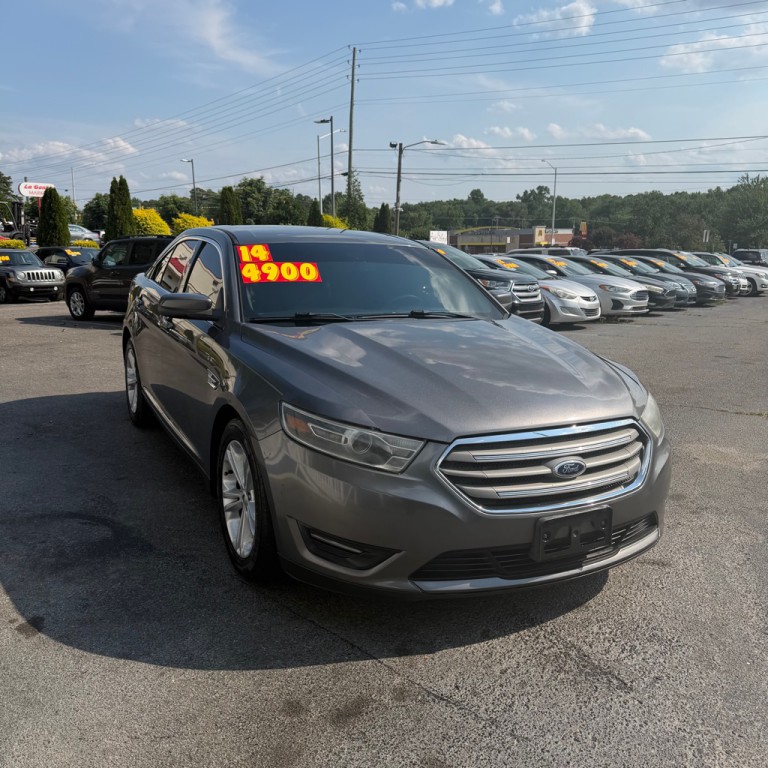 2014 Ford Taurus Image 1