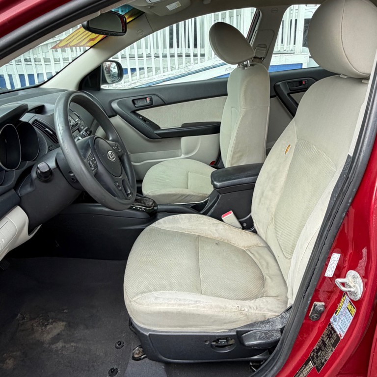 2012 Kia Forte Image 6