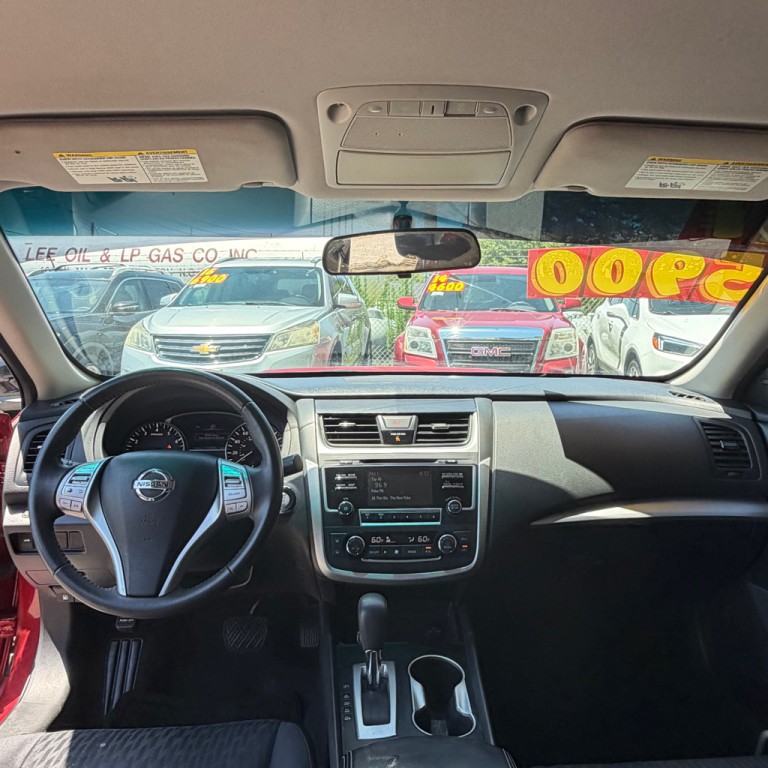 2017 Nissan Altima Image 7