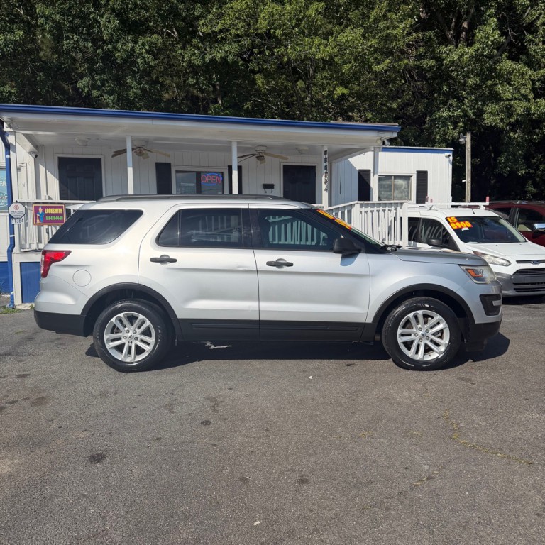 2016 Ford Explorer Image 4