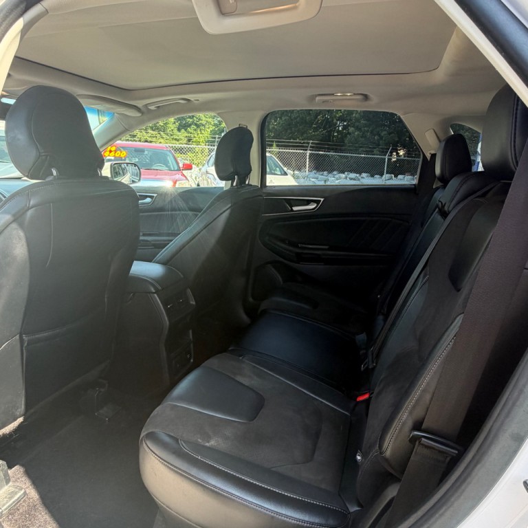 2015 Ford Edge Image 10