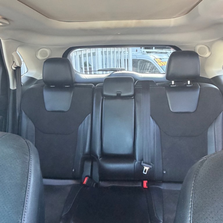 2015 Ford Edge Image 11