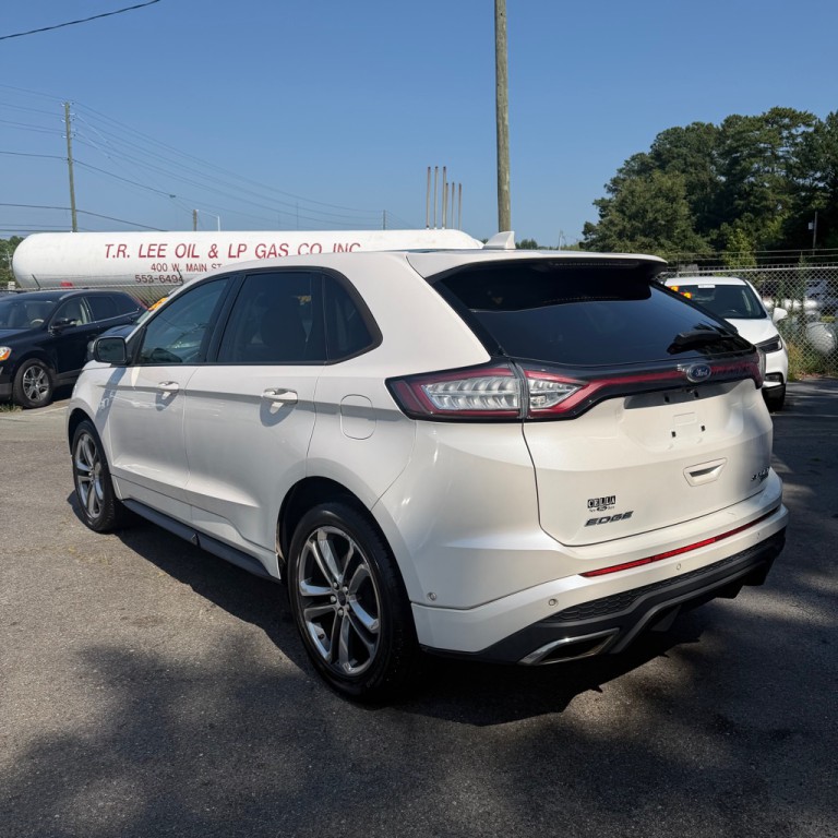 2015 Ford Edge Image 16