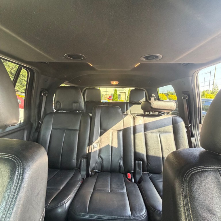 2016 Ford Expedition Image 9