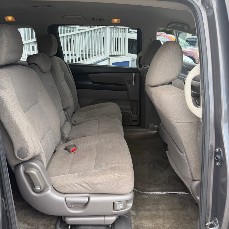 2014 Honda Odyssey Image 10