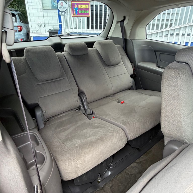 2014 Honda Odyssey Image 12