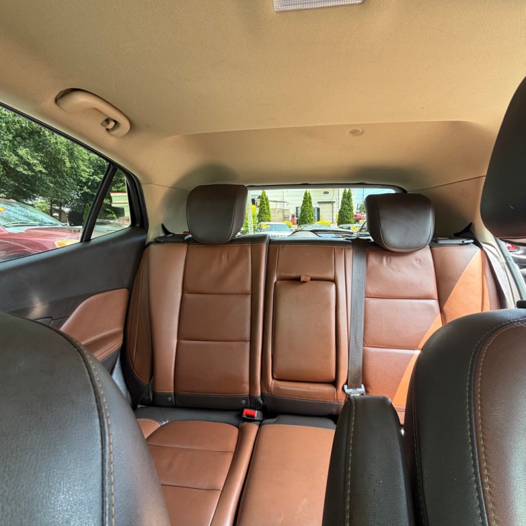 2015 Buick Enclave Image 9