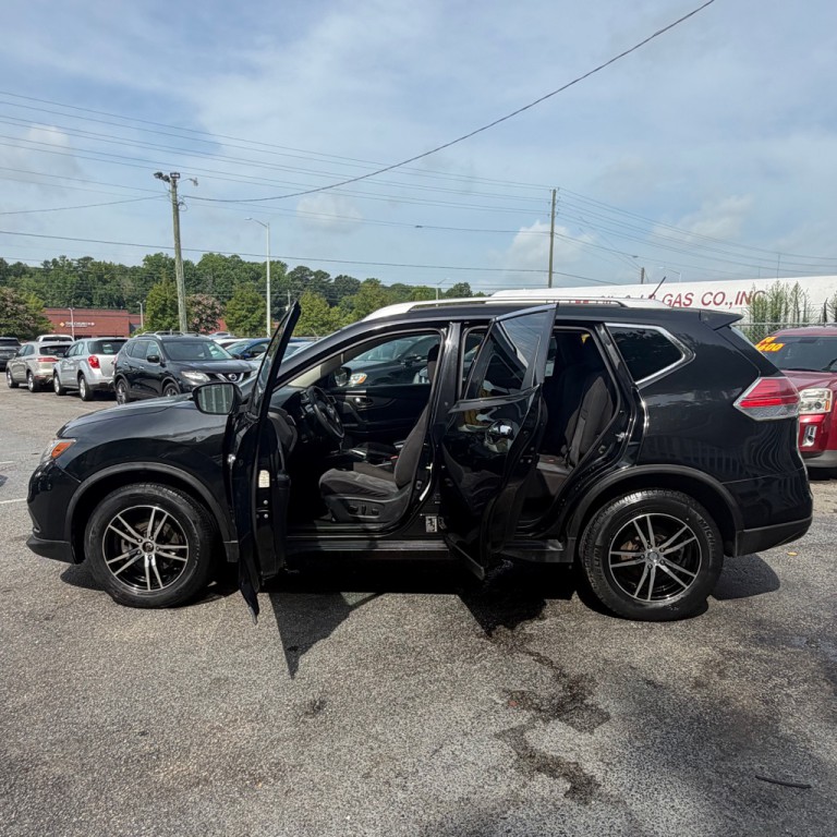 2016 Nissan Rogue Image 17