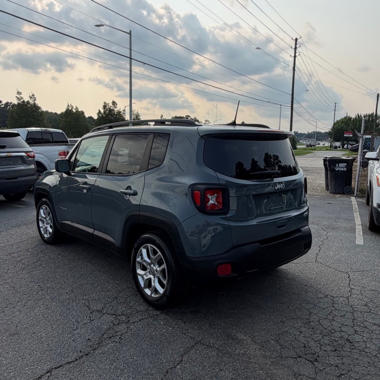 2018 Jeep Renegade Image 16