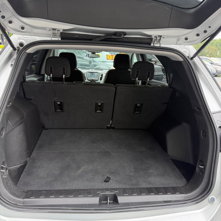2018 Chevrolet Equinox Image 12