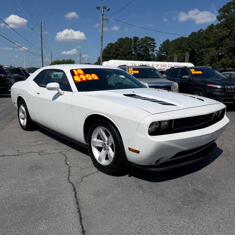 2014 Dodge Challenger Image 2