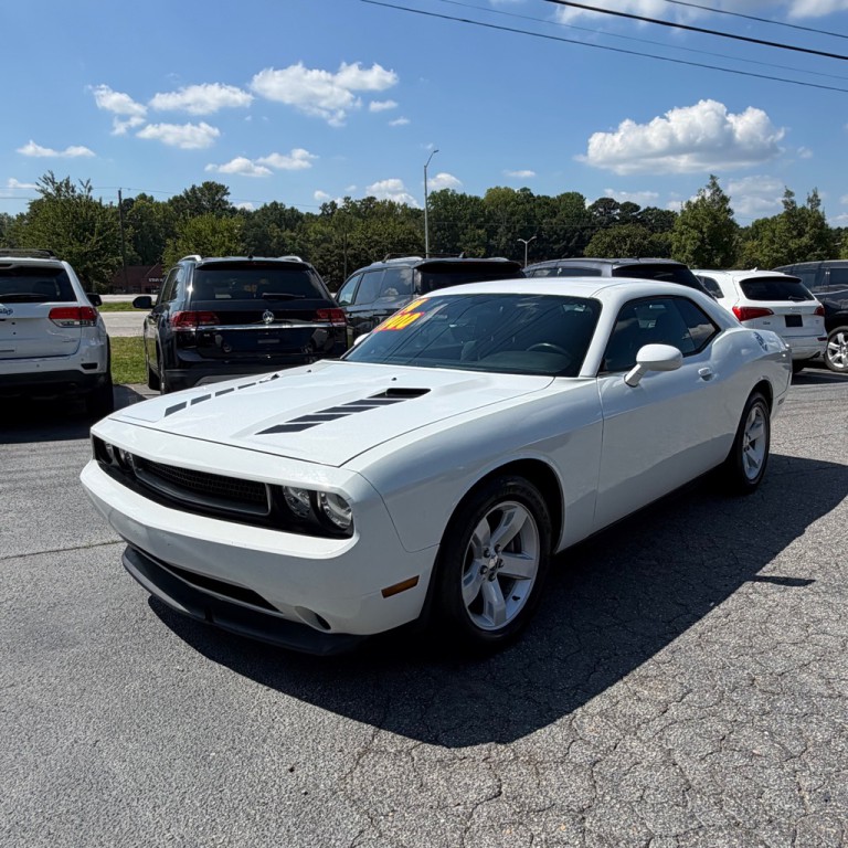 2014 Dodge Challenger Image 9