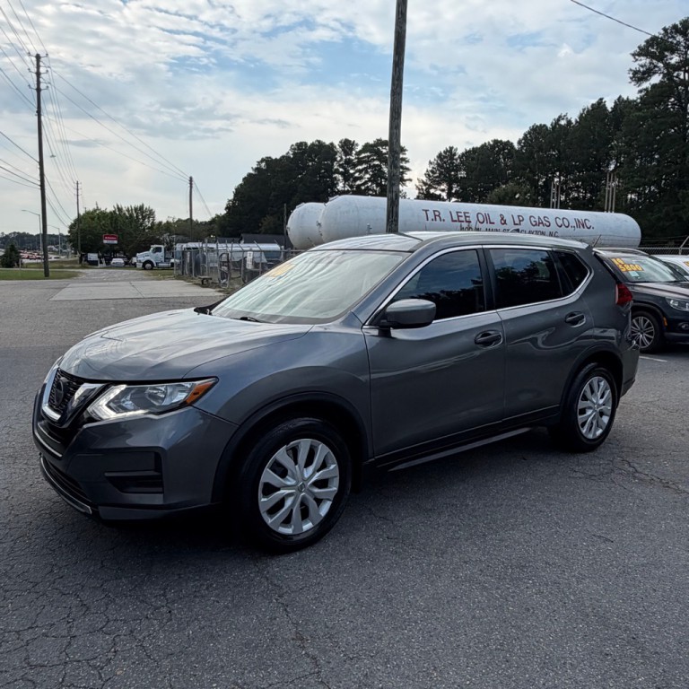 2018 Nissan Rogue Image 14
