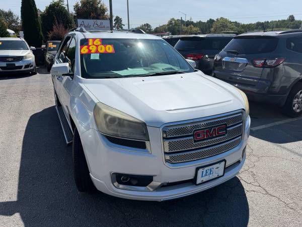 2016 GMC Acadia Image 1