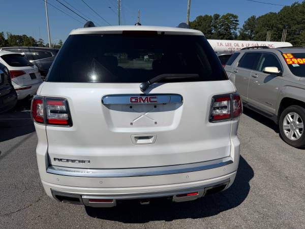 2016 GMC Acadia Image 5