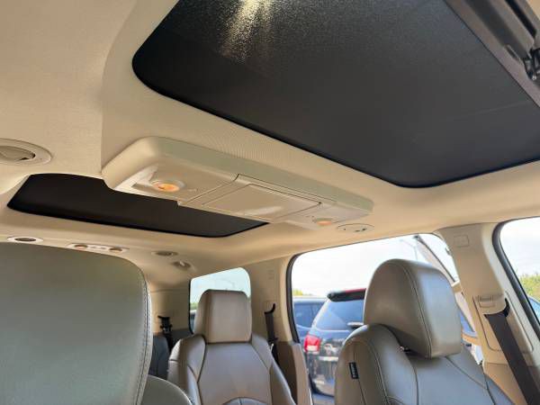 2016 GMC Acadia Image 16