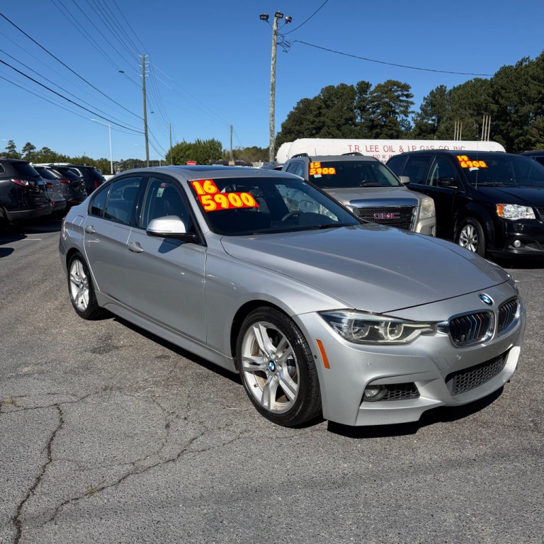 2016 BMW 3 Series Image 2