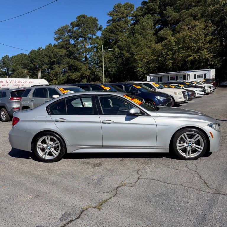 2016 BMW 3 Series Image 4