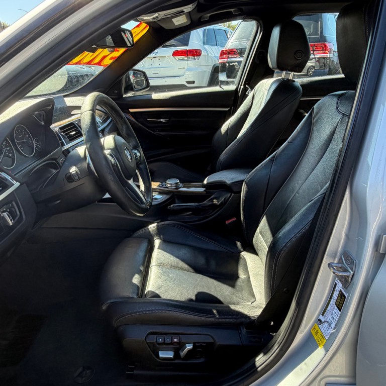 2016 BMW 3 Series Image 6
