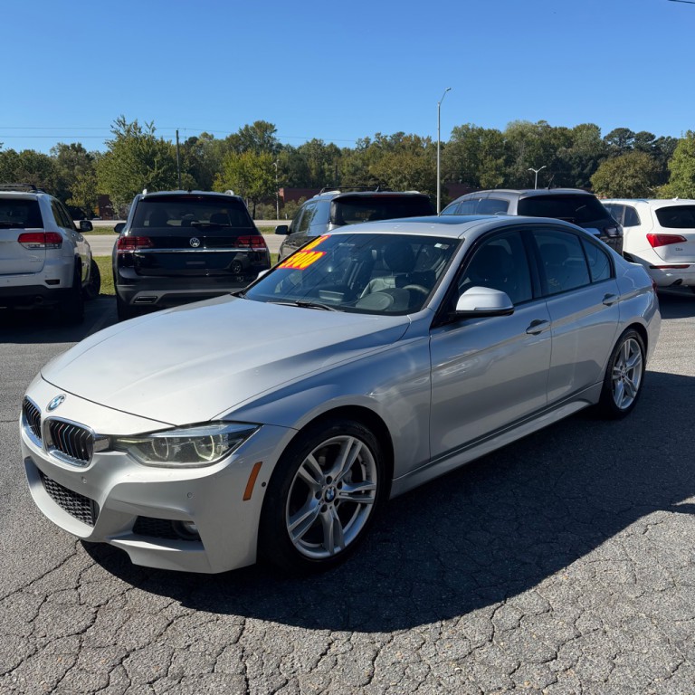 2016 BMW 3 Series Image 12