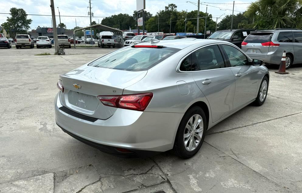 2019 Chevrolet Malibu Image 3