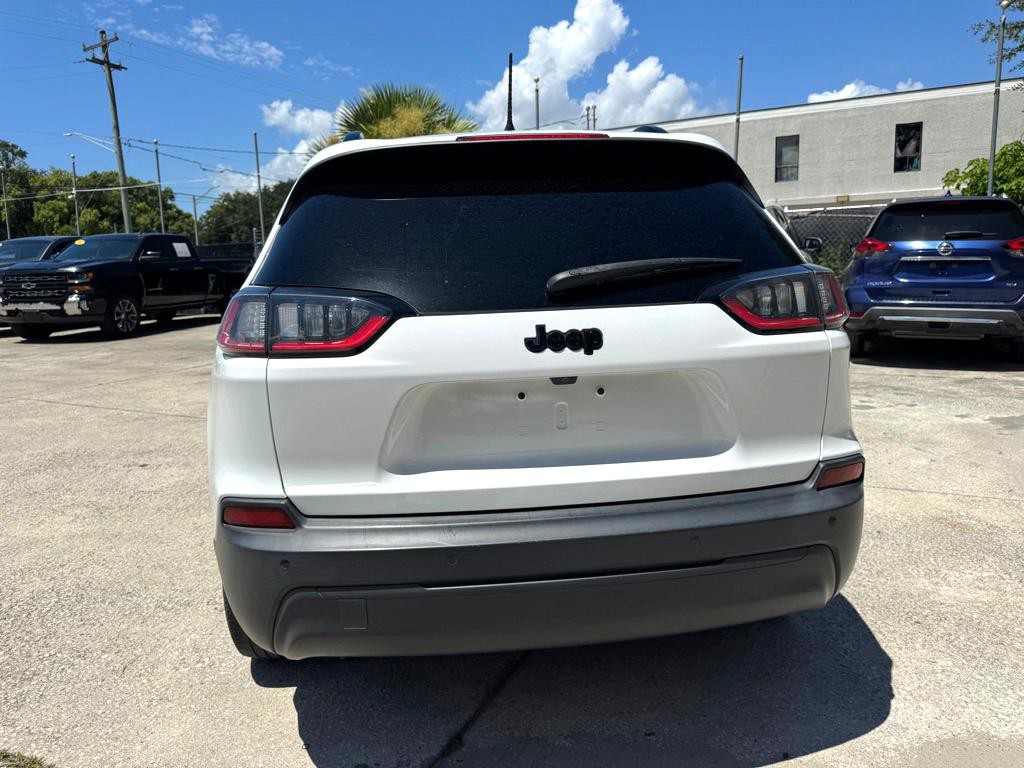 2019 Jeep Cherokee Image 3