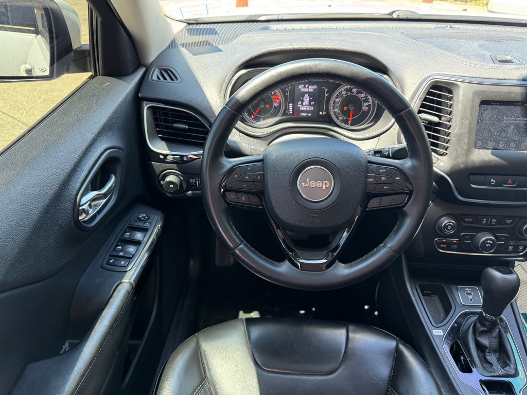 2019 Jeep Cherokee Image 7