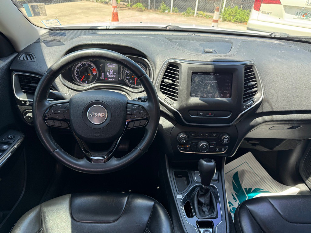 2019 Jeep Cherokee Image 8