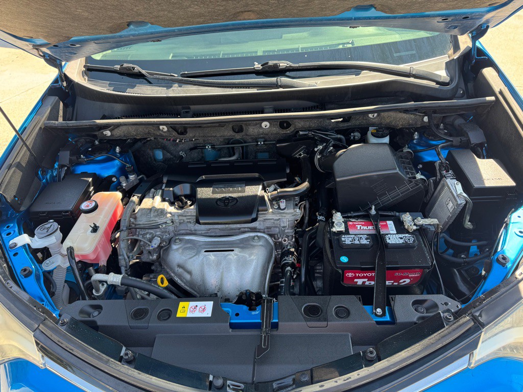 2017 Toyota Rav4 Image 14
