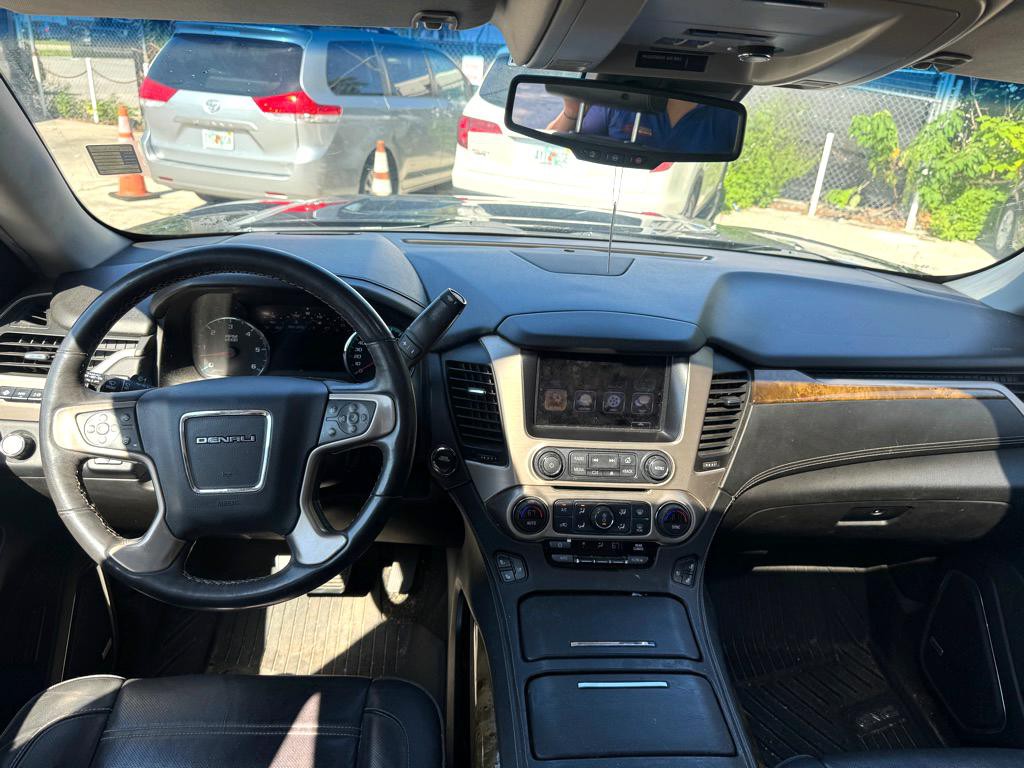 2017 GMC Yukon Image 13
