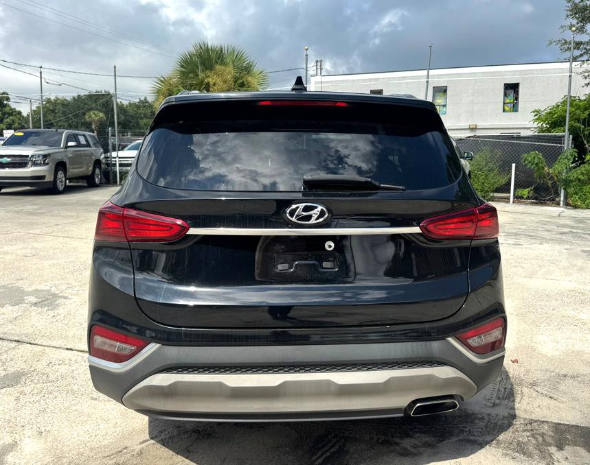 2020 Hyundai Santa Fe Image 3