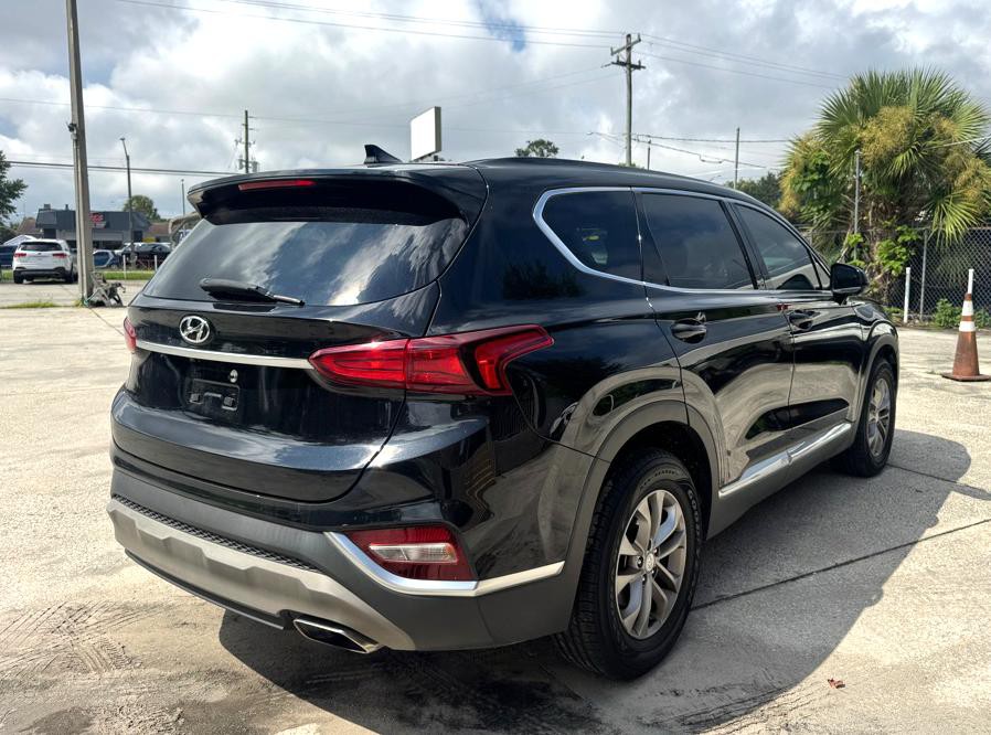 2020 Hyundai Santa Fe Image 4