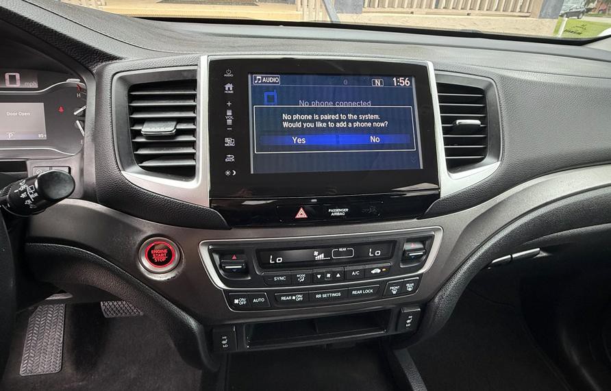 2017 Honda Pilot Image 8