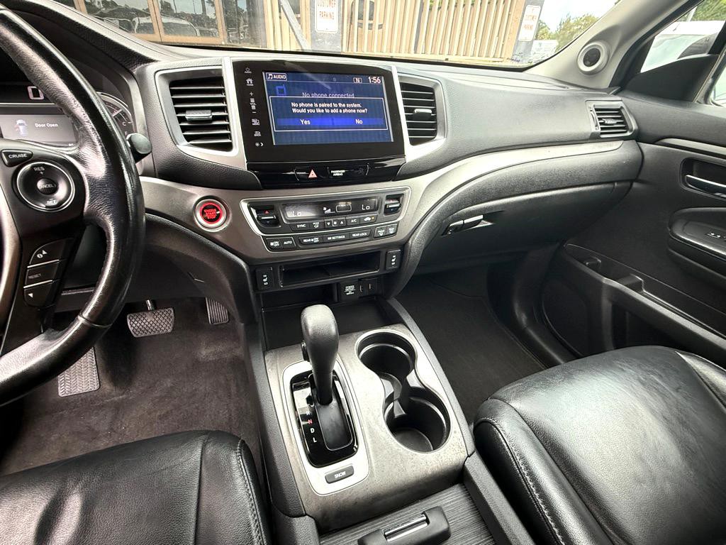 2017 Honda Pilot Image 13