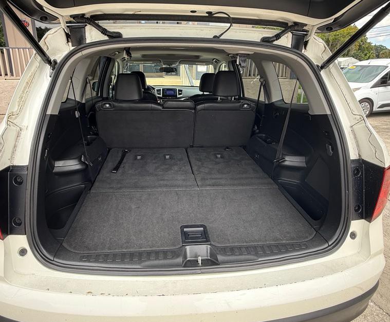 2017 Honda Pilot Image 15