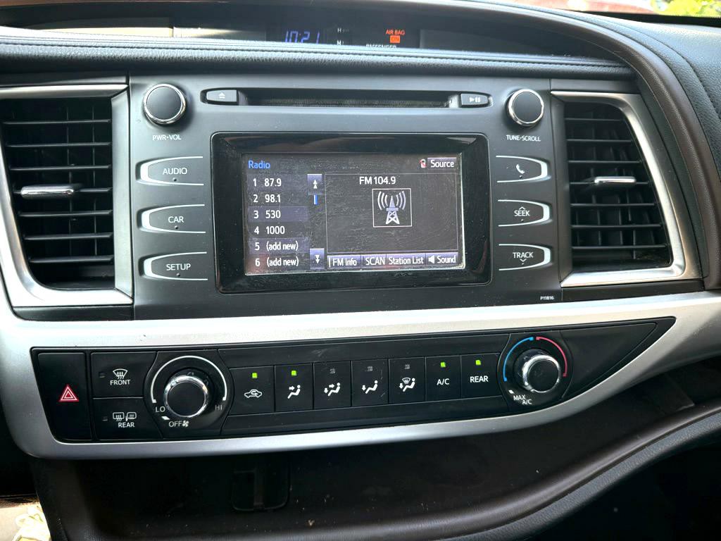 2019 Toyota Highlander Image 8