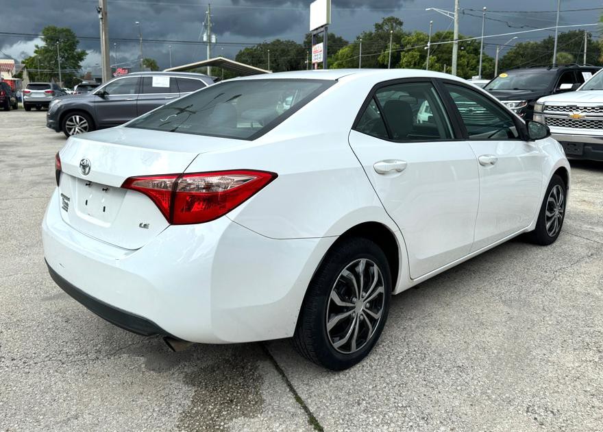 2018 Toyota Corolla Image 3