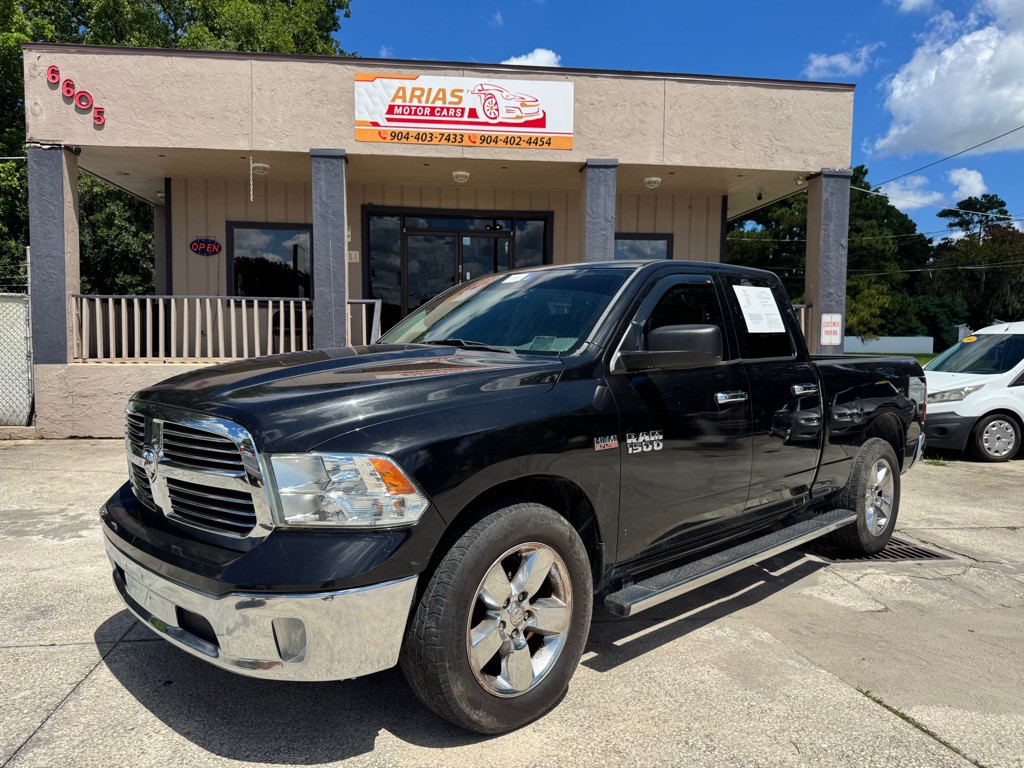 2016 RAM 1500 Image 3