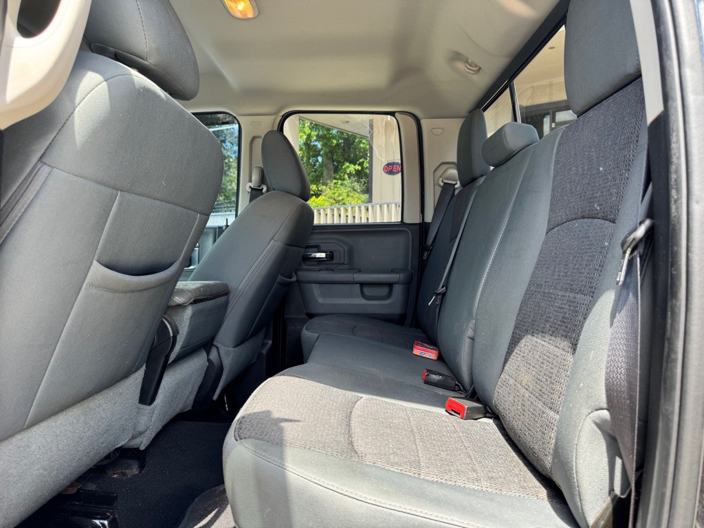 2016 RAM 1500 Image 12
