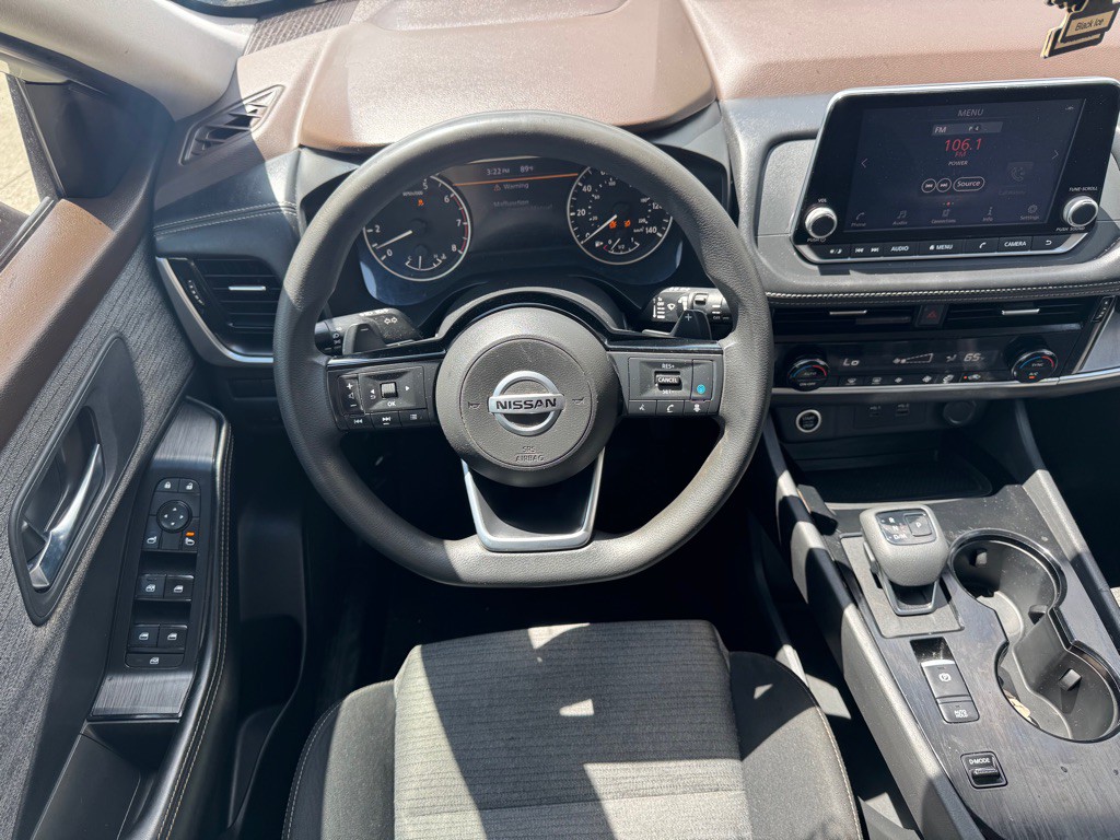 2021 Nissan Rogue Image 9
