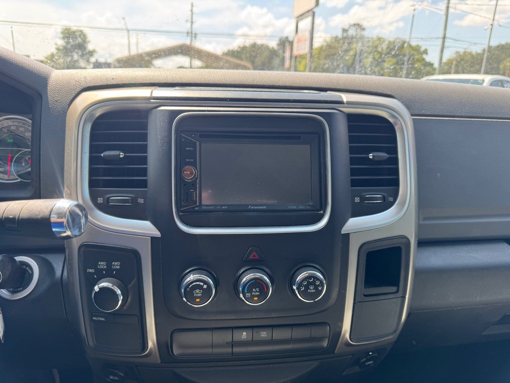 2013 RAM 1500 Image 8