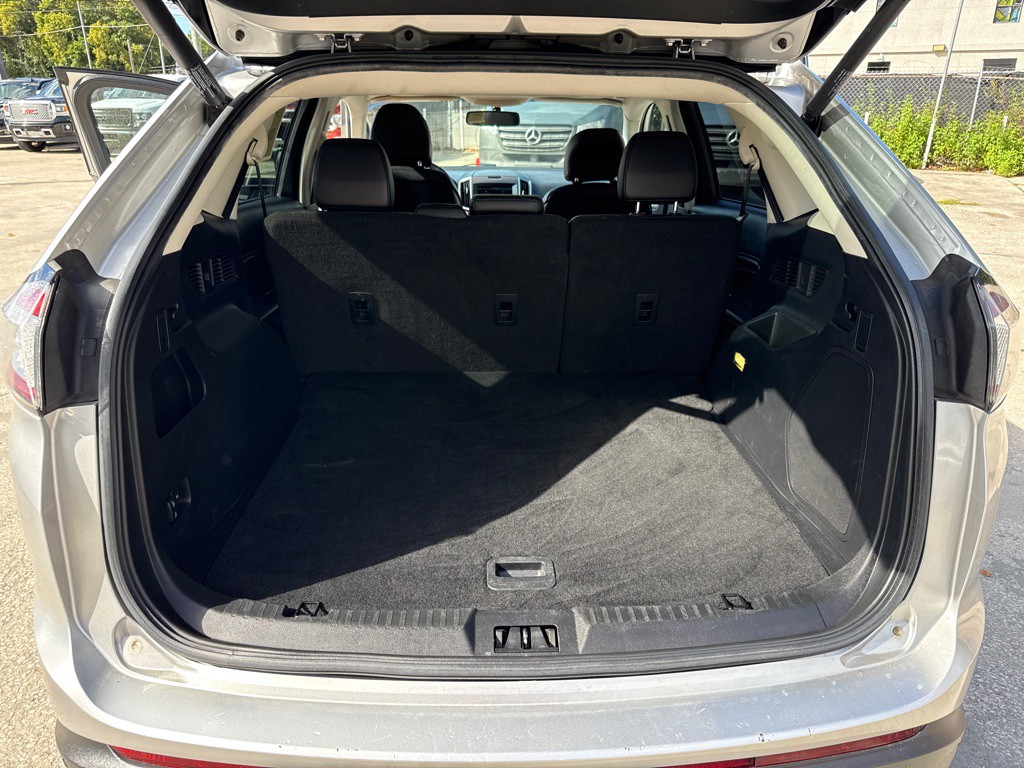 2015 Ford Edge Image 14