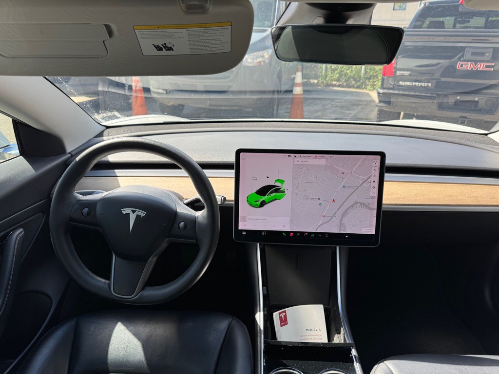 2020 Tesla Model 3 Image 9