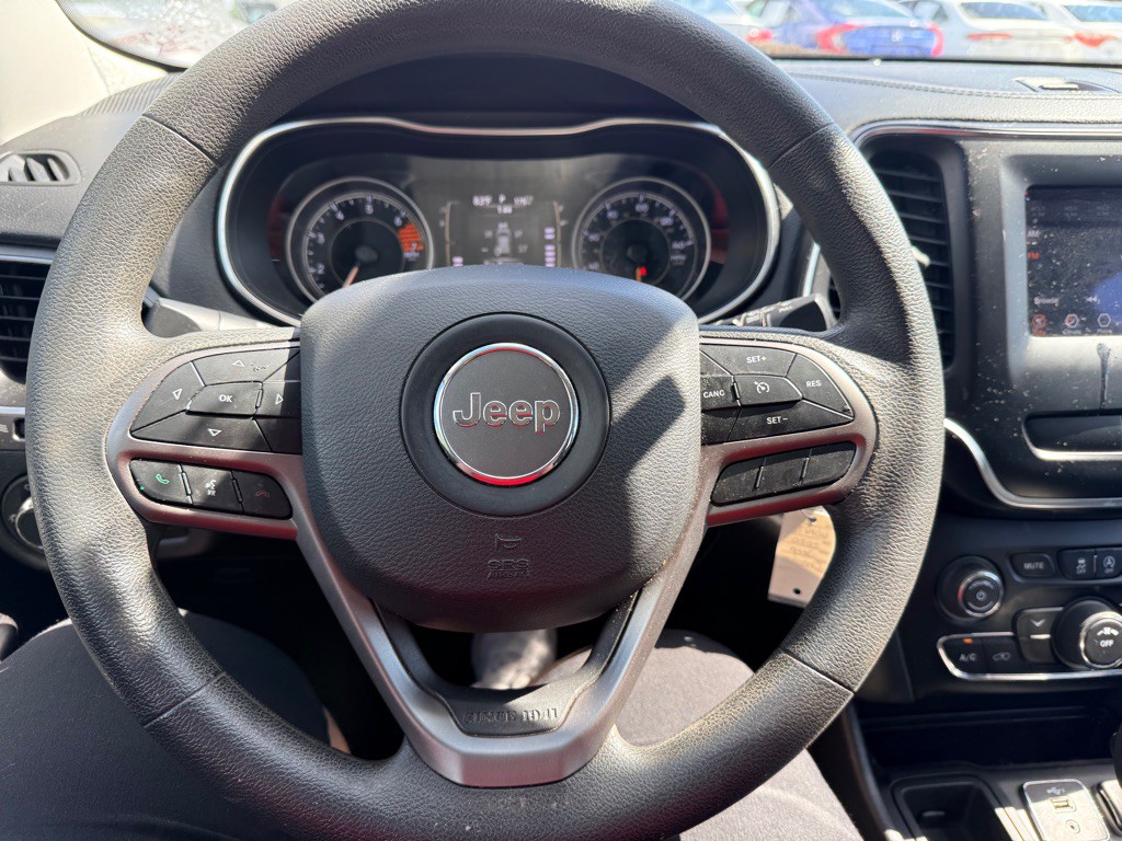 2020 Jeep Cherokee Image 8