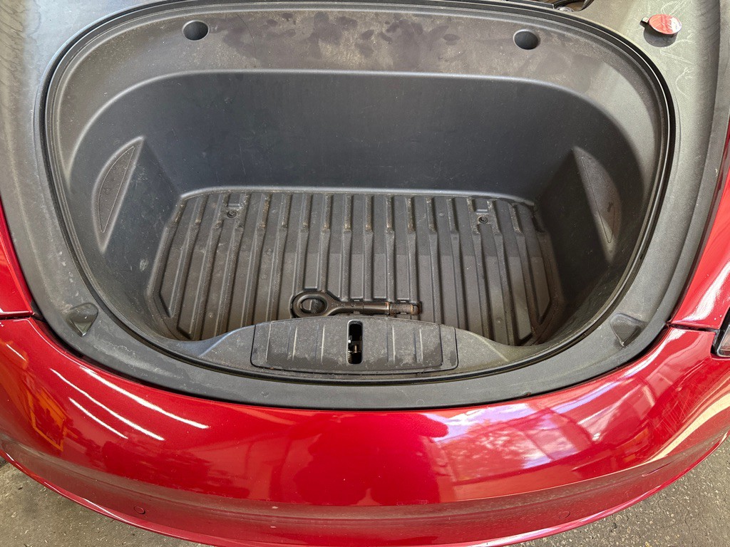2022 Tesla Model 3 Image 13