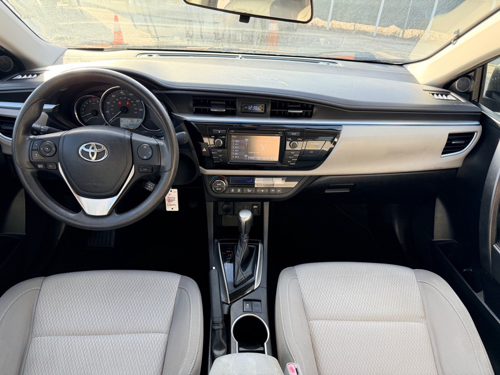 2014 Toyota Corolla Image 13