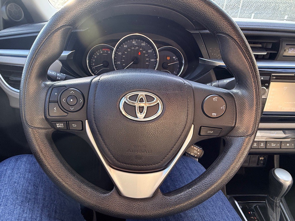 2014 Toyota Corolla Image 6