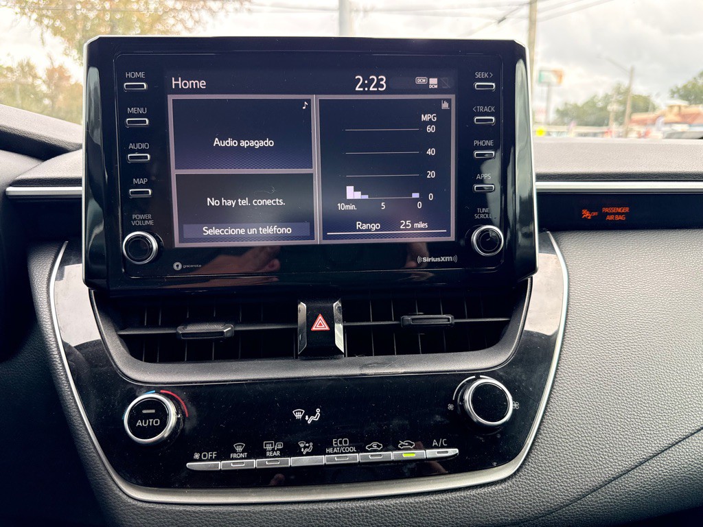 2021 Toyota Corolla Image 8