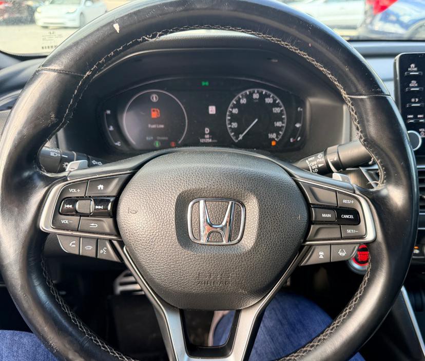 2018 Honda Accord Image 6